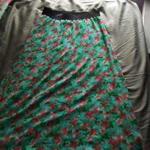 Small LuLaRose skirt - floral